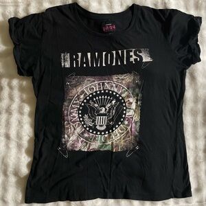 Ramones T-shirt S Presidential Seal Safety Pin Logo 1234 Punk Rock Black Cuffed